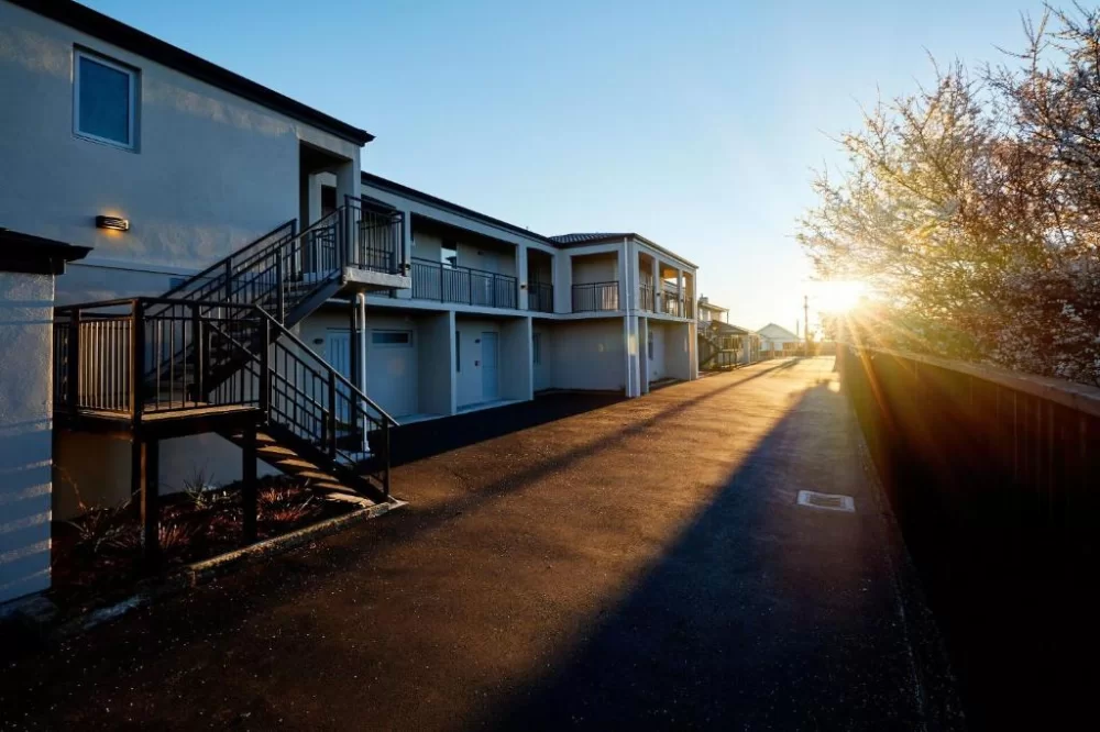 Mondello Motel surrounded by splendour
