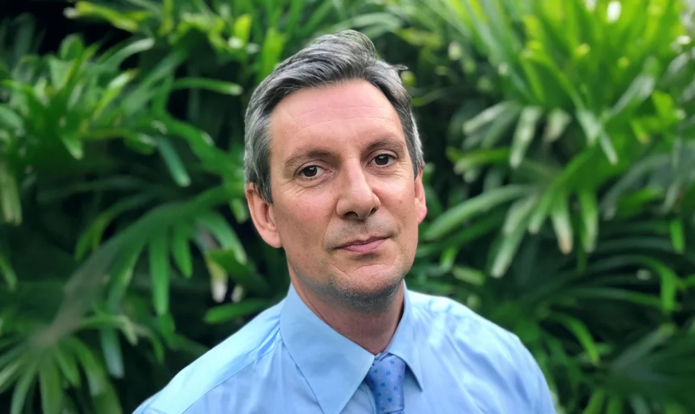 Taking the Sunshine Coast by Storm: The Rise of Alex Barker-Ré