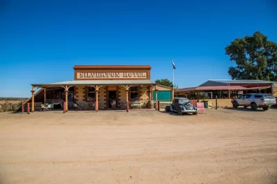 Silver screen legend on sale out back