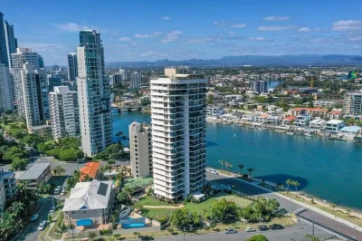 Quiet tranquillity in the heart of Surfers Paradise