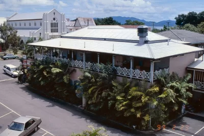 History and high profits on the iconic Strand