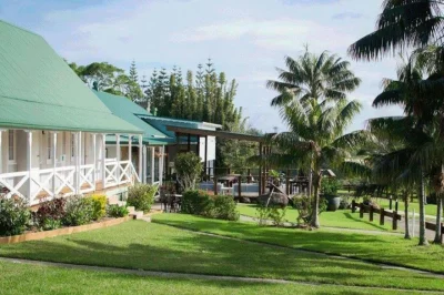 Castaway finds paradise on Norfolk Island