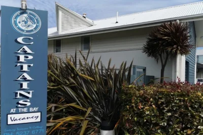 Apollo Bay shines as a tourism star