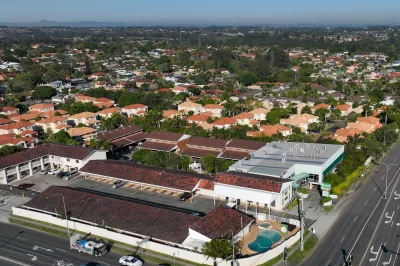 Rare Value Add Hotel Opportunity in Brisbane’s Strengthening Mid-Scale Market JLL – Sunnybank Star Hotel & Apartments