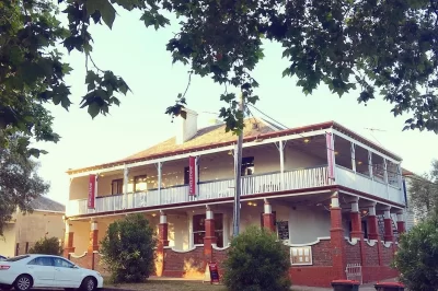 Queenscliff boutique hotel Athelstane House on sale through ResortBrokers