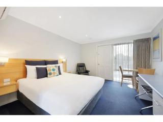 Motels For Sale - 1 large