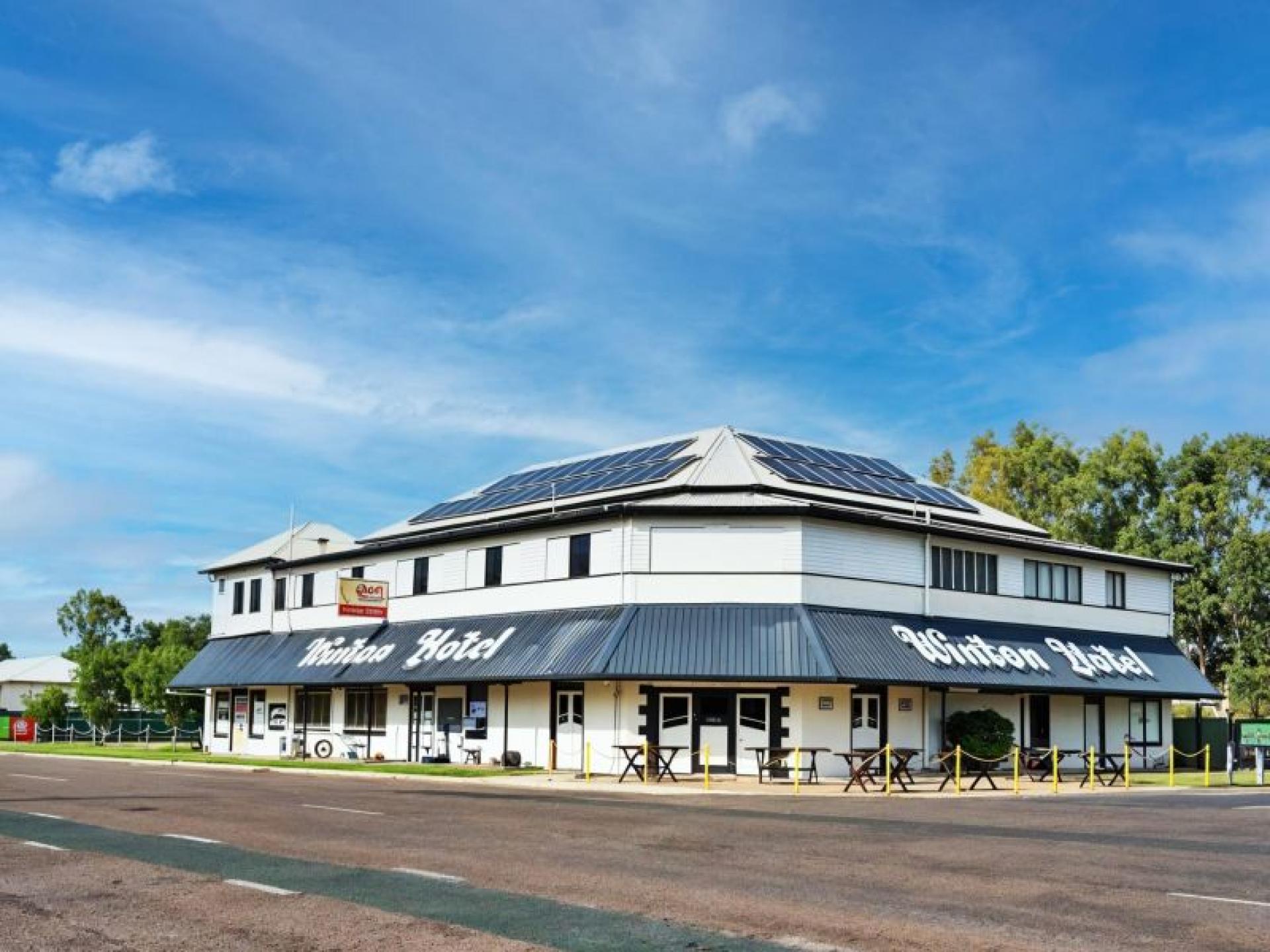 Hotel for sale Winton