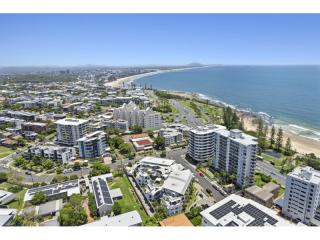 First Time Offered in Over a Decade | Iconic Mooloolaba | $451K Net | Resort Brokers ID : MR009087