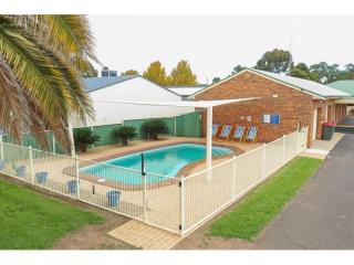 Motels For Sale - 1 large