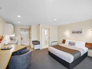 Motels For Sale - 1 large