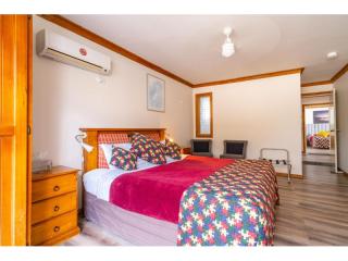 Motels For Sale - 1 large