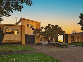 Golden Leaf Apartment Motels – Inner City FHGC Opportunity