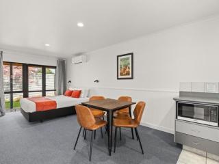 Motels For Sale - 1 large