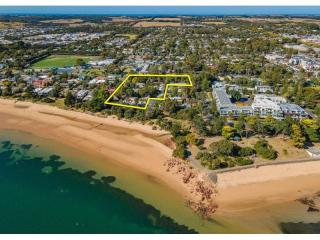 Motels For Sale - 1 large