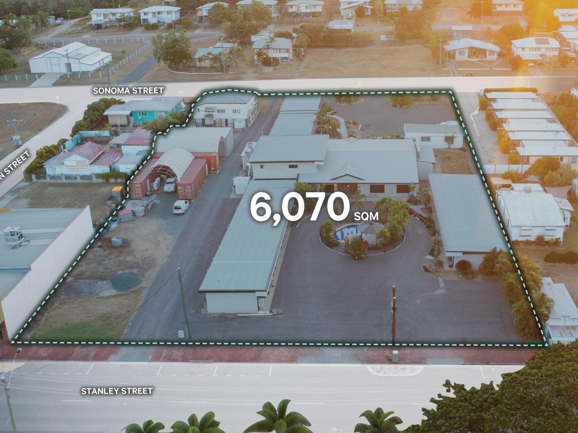 Motel for sale Collinsville