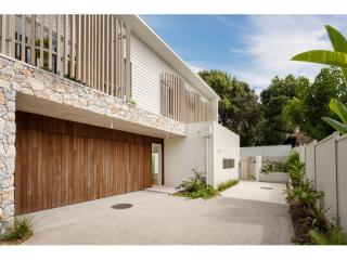 High-Quality Permanent Rent Roll in Tightly Held Noosa | Resort Brokers ID : MRB009090