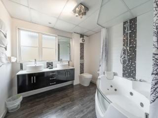 Motels For Sale - 1 large