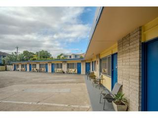 Motels For Sale - 1 large