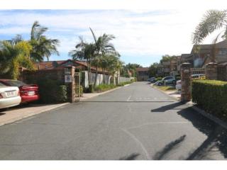 Financial Freedom Meets Lifestyle 